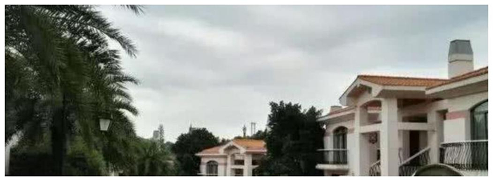 黑老大别墅降价1.3亿仍无人问津，昔日奢华符号为何成烫手山芋？